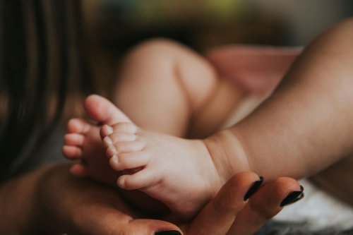 Kronologi Dugaan Malapraktik di Tapteng: Kepala Bayi Putus saat Persalinan, Keluarga Tuntut Keadilan