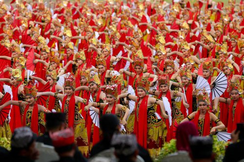 Kembang Dermo, tradisi Seblang, Banyuwangi, Gandrung Sewu, Gandrung Sewu 2026 di Banyuwangi Usung Tema Kembang Dermo, Ini Maknanya