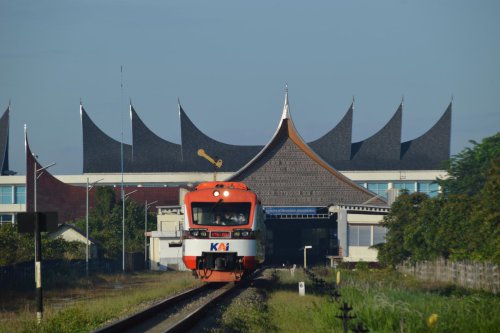 Kereta Api Lembah Anai Kini Layani Relasi Padang-Kayutanam, Tiket Mulai Rp 3.000