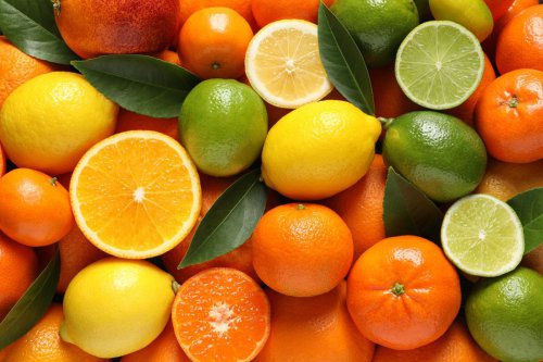 asam sitrat dalam skincare, obat jerawat alami, asam sitrat untuk apa, fungsi asam sitrat untuk wajah, manfaat asam sitrat untuk wajah, cara menggunakan asam sitrat pada skincare, Asam Sitrat dalam Skincare, Rahasia Kulit Cerah dan Bebas Jerawat