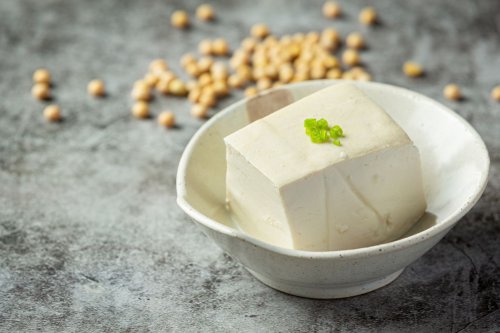 Top 6+ Tips Memilih Tahu Tanpa Pewarna dan Bahan Pengawet, Liat Teksturnya