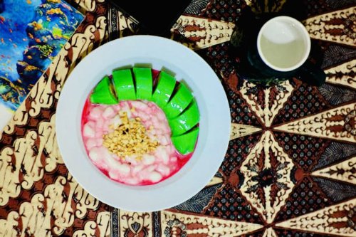 Resep Es Pisang Ijo Khas Makassar, Takjil Manis Segar untuk Buka Puasa