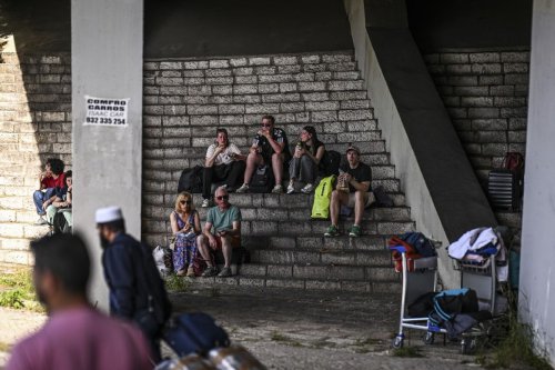 Bandara Portugal Mati Listrik, Penumpang Antre di Ruangan Gelap Tanpa AC