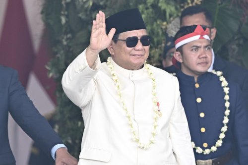 Mengapa Prabowo Pakai Kalung Melati di Upacara HUT Ke-80 RI di Istana?