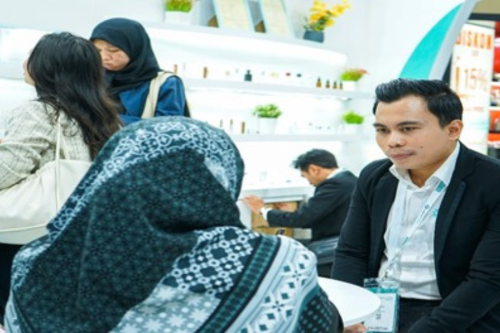 Memahami maklon kosmetik, MPM Beauty, standar baru dalam layanan maklon kosmetik, Pabrik kosmetik dengan teknologi modern dan sertifikasi lengkap, Transparansi sebagai kunci keberlanjutan industri maklon, Segmen unggulan MPM Beauty, Mendukung pertumbuhan merek lokal Indonesia, MPM Beauty Dorong Transparansi Industri Maklon Kosmetik di Indonesia