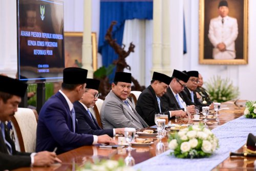 Prabowo Lantik Ketua dan Anggota Komisi Reformasi Polri, Ada Tito Karnavian hingga Listyo Sigit