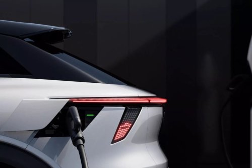 Pergeseran Dominasi Industri Otomotif: Adopsi EV di Negara Berkembang