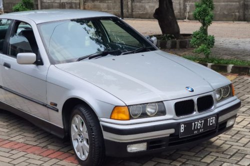 Pilih BMW E36 atau Mercy Boxer? Ini Rekomendasi buat Pemula Motuba