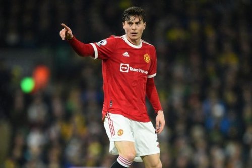 Aston Villa Dapatkan Eks Man United dan Liverpool Sekaligus Jelang Penutupan Bursa Transfer