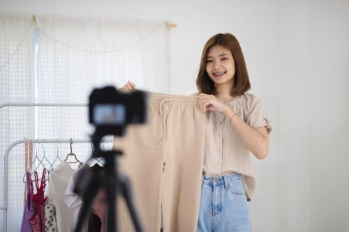 Influencer Promosikan Produk Tiruan, Pakar Sebut Perlu Melek Etika