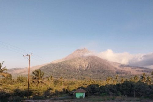 Aktivitas Gunung Lewotobi Laki-Laki Masih Tinggi, Status Awas Terus Berlaku