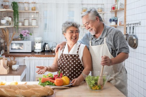 Tips Diet dan Jaga Pola Makan Sehat Setelah Usia 50 Tahun