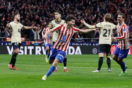 Julian Alvarez Lebih Dekat ke PSG, Barcelona Cari Alternatif Lain