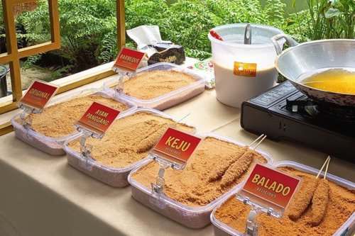 apa itu cilung, cilung di resepsi pernikahan, cilung food stall di resepsi pernikahan, harga cilung di resepsi pernikahan, cilung legend, Viral Jajanan Cilung di Resepsi Pernikahan, Pemiliknya Buka Suara