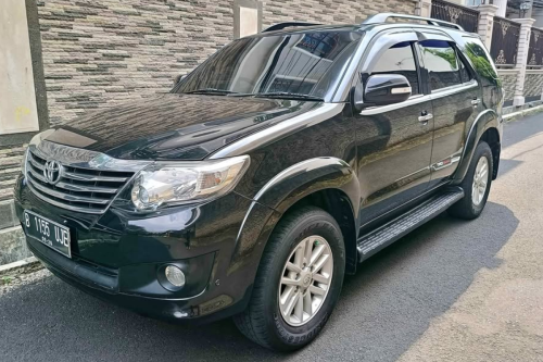 Cek Harga Bekas Toyota Fortuner, mulai Rp 100 Jutaan