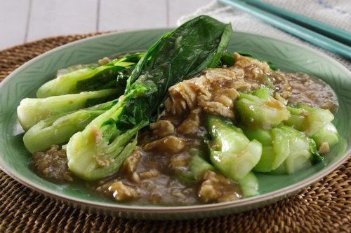 Trik Masak Sawi Hijau Tetap Hijau, Renyah, dan Tidak Pahit
