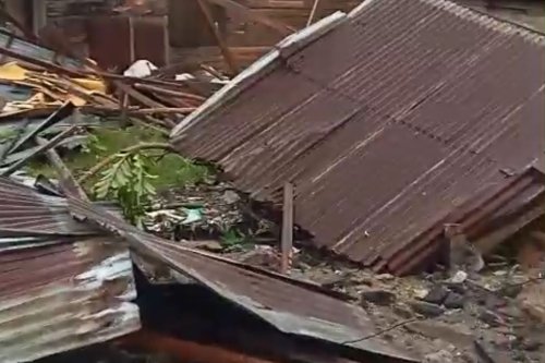 Hujan Es 15 Menit di Jambi Rusak 48 Rumah Warga, BMKG Ungkap Penyebabnya