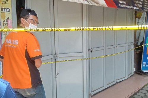 Misteri Kematian Pemilik Konter di Bandung: Luka Terbuka dan Atap Kamar Mandi Jebol