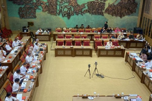 Kala Fadli Zon Buat Anggota DPR Menangis Saat Debat soal Pemerkosaan Massal 1998