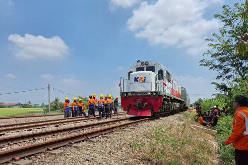 Rel di Lokasi KA Argo Bromo Anggrek Anjlok di Pegandenbaru Sudah Bisa Dilewati Kereta Lagi