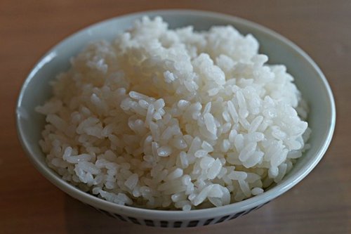 Cara Memanaskan Nasi Sisa agar Tetap Lembut dan Tidak Kering