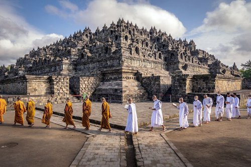 Menteri Fadli Zon Sebut Chairlift di Candi Borobudur Tidak Permanen