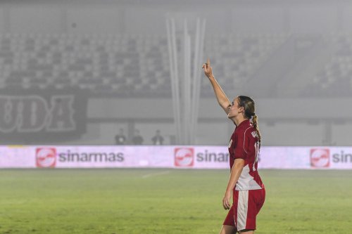 Isa Warps Persembahkan Gol untuk Nenek, Siap Selebrasi ala Ole Romeny