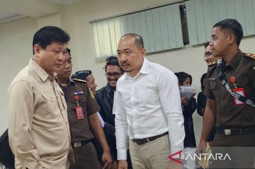 Didakwa Korupsi Rp 1,3 Triliun, Bos Sritex Minta Dibebaskan dari Dakwaan di Sidang Tipikor