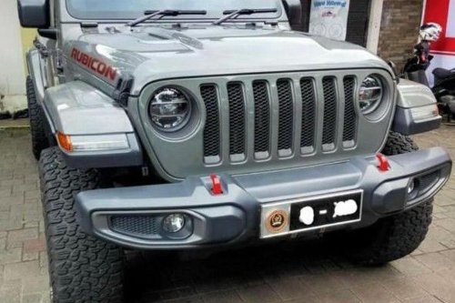 Anggota DPR yang Ganti Pelat Dinas Bisa Didenda Rp 500.000