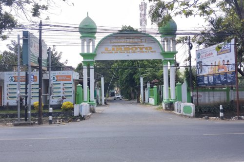 Sejarah Pondok Pesantren Lirboyo: Dari Desa Angker Menjadi Pusat Pendidikan Islam