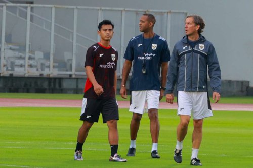 Pengamat: Alex Pastoor Pelatih Timnas Indonesia, Kluivert Pulang Aja ke Belanda