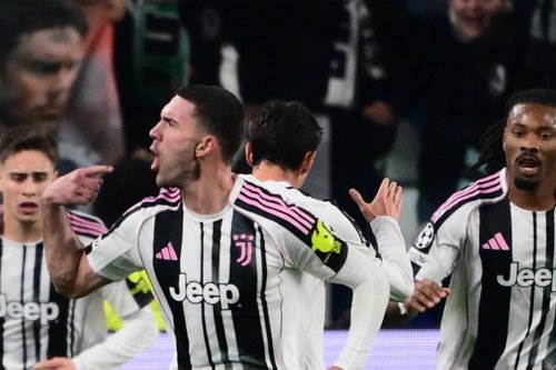 Imbas Cedera Alexander Isak, Liverpool Rekrut Dusan Vlahovic dari Juventus?