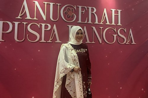 Arfina Rustandi, Anugerah Puspa Bangsa 2025, Hari Kartini, Kartini masa kini, arfina rustandi, kartini masa kini yang menginspirasi, arfina rustandi raih penghargaan, anugerah puspa bangsa 2025, Arfina Rustandi Terima Puspa Cita, Raih Penghargaan Puspa Cita, Arfina Rustandi Dorong Perempuan untuk Serbabisa