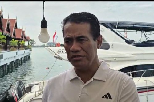 Profil Mentan Amran Sulaiman: Berani Bongkar Skandal Minyak hingga Beras Oplosan