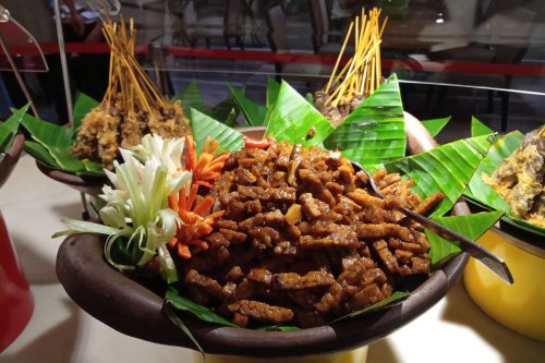 Resep Tempe Orek Kacang Teri, Tumisan Terenak di Dunia Versi Taste Atlas 2025