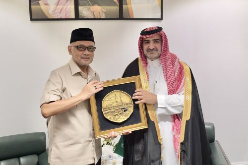 Kuota haji, kuota haji, kuota haji 2026, kuota haji indonesia 2026, pemotongan kuota haji indonesia 2026, wacana pemotongan kuota haji indonesia 2026, Kuota Haji Indonesia 2026 Terancam Dipangkas 50 Persen, BP Haji: Kami Sedang Negosiasi