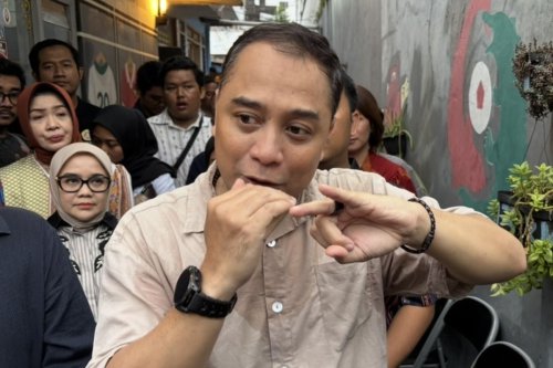 Konflik Timur Tengah Memanas, Wali Kota Eri Cahyadi Imbau Warga Surabaya Tunda Perjalanan ke Luar Nege