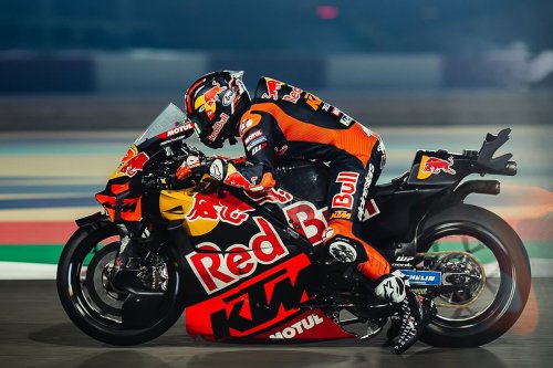 Maverick Vinales, MotoGP Qatar 2025, Vinales, kendaraan, vinales, motogp qatar 2025, Kata Vinales Usai Kena Penalti 16 Poin dan Gagal Podium