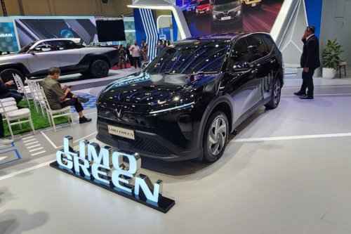 VinFast Perkenalkan Limo Green dan VF Wild di GJAW 2025