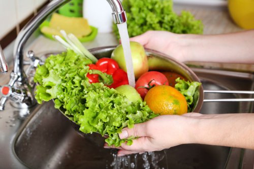 Top 6+ Bahan Makanan yang Justru Lebih Baik Tidak Dicuci Sebelum Dimasak