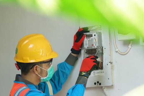 Tarif listrik per kWh 24-30 November 2025 untuk pelayanan sosial:, Tarif listrik subsidi per kWh 24-30 November untuk pelanggan rumah tangga:, Tarif listrik per kWh 24-30 November 2025 untuk pelanggan rumah tangga:, Tarif listrik per kWh 24-30 November 2025 untuk pelanggan bisnis:, Tarif listrik per kWh 24-30 November 2025 untuk pelanggan industri:, Tarif listrik per kWh 24-30 November 2025 untuk fasilitas pemerintah dan penerangan jalan umum:, Tarif Listrik PLN 24-30 November 2025, Berlaku bagi Pelanggan Subsidi dan Non-subsidi