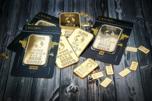 Harga Emas di Pegadaian Hari Ini 2 Oktober 2025: Antam, Galeri 24, dan UBS Naik Serentak