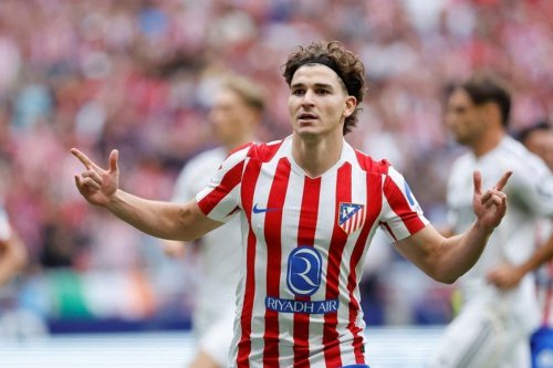 Atletico Madrid Murka ke Barcelona Gara-gara Rumor Julian Alvarez