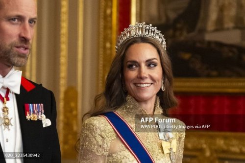 Kate Middleton Kenakan Tiara Warisan Putri Diana di Jamuan Kenegaraan untuk Trump