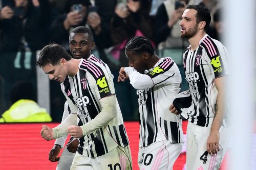 Juventus, gol bunuh diri Arturo Calabresi, Kenan Yildiz, Liga Italia, klasemen Liga Italia, Skor Pisa vs Juventus, Hasil Pisa Vs Juventus 0-2: Bianconeri Jaga Tren Positif di Liga Italia