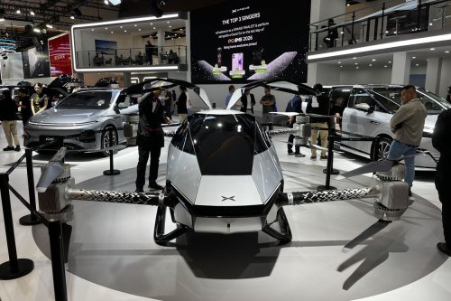 &ldquo;Mobil Terbang&rdquo; XPeng Muncul di IIMS 2026