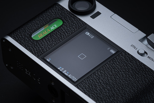 Fujifilm Rilis X Half, Kamera Digital "Portrait" Bergaya Klasik