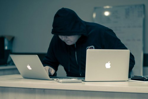Top 7+ Jenis Virus Komputer Paling Berbahaya dan Cara Menghindarinya