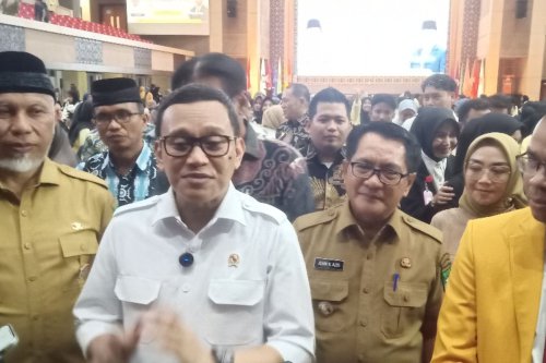 Dukung Warga Kerja ke Luar Negeri, Menteri P2MI: Kita Bisa Kuasai Dunia Lewat PMI