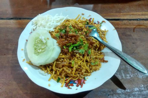 Cara Membuat Nasi Goreng Mawut Sederhana, Spesial Pakai Telur